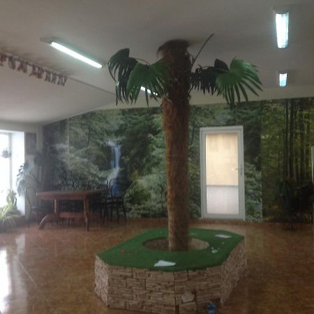 Hôtel Tennis House à Krasilovka Extérieur photo